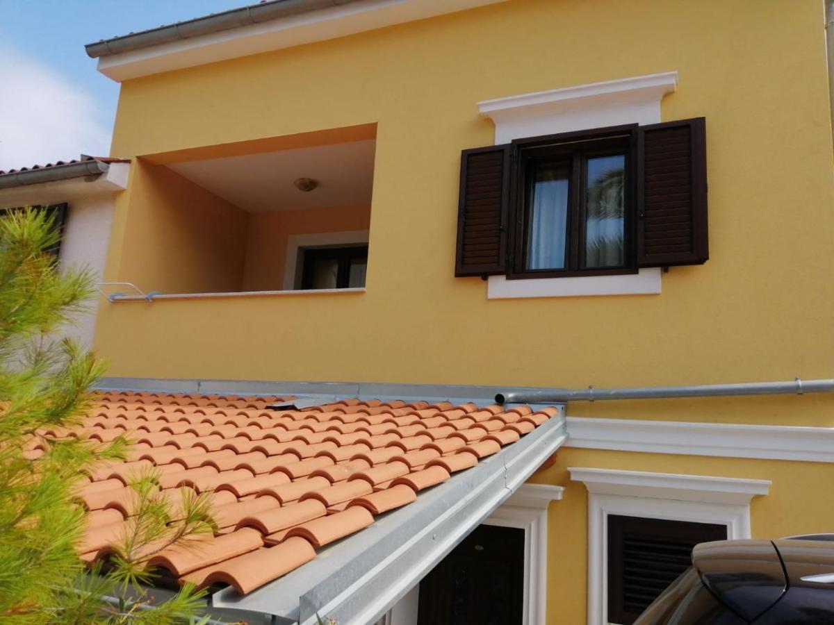 Christian Lägenhet Mali Lošinj Exteriör bild
